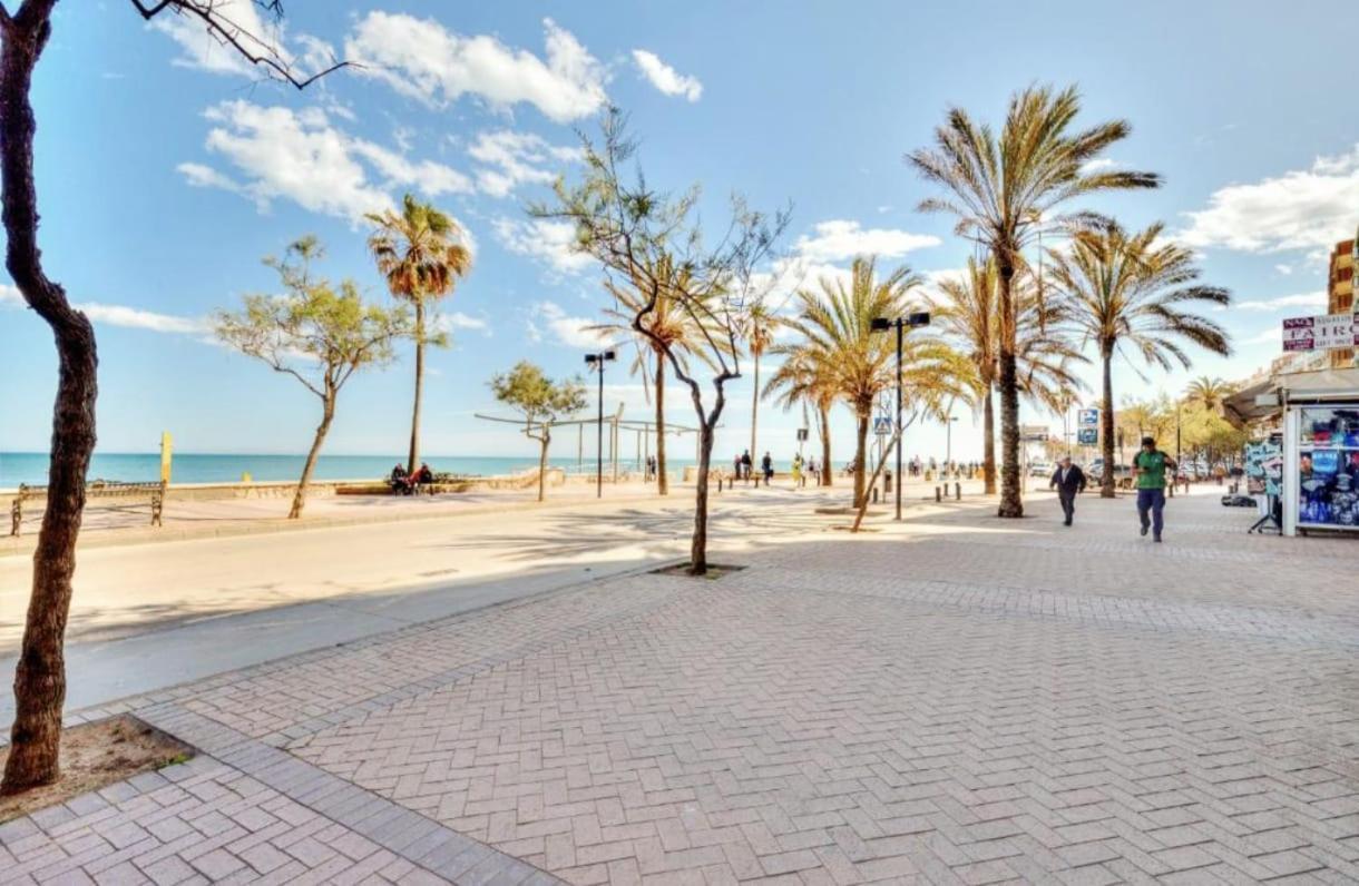 Beach Side Heaven Fuengirola Bagian luar foto